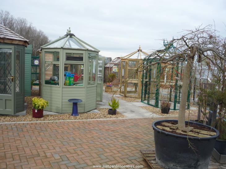 Van Hage, Peterborough JustGardenCentres