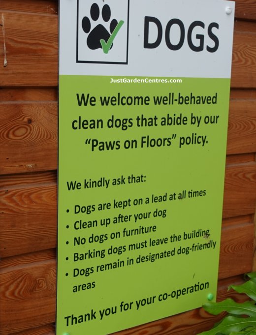 Dog policy at Mappleborough Green Garden Centre