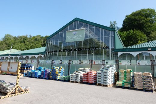 Entrance to Nailsworth Garden Centre