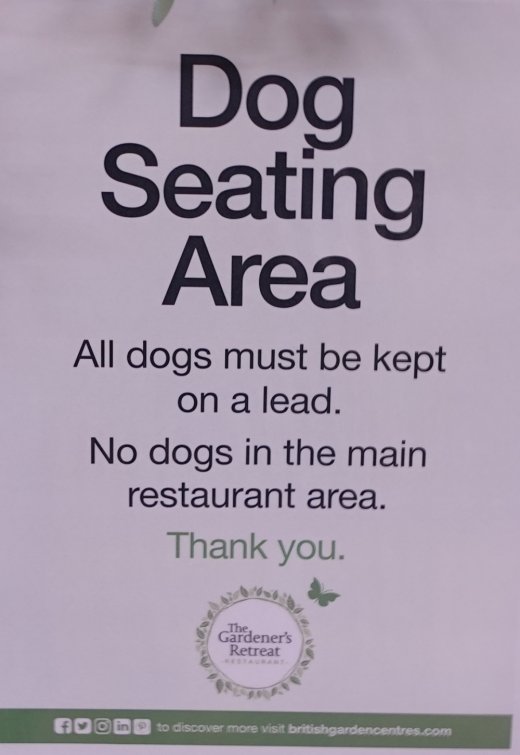 Dog friendly notice at Gloucester Garden Centre