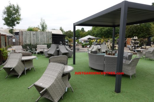 Studley Garden Centre outside seating area