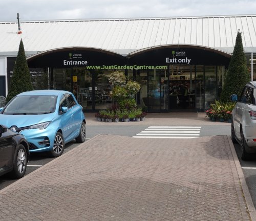 Entrance to Warwick Garden Centre