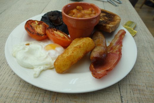 Breakfast at Worcester Garden Centre